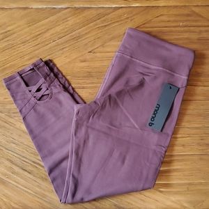 NWT maroon leggings